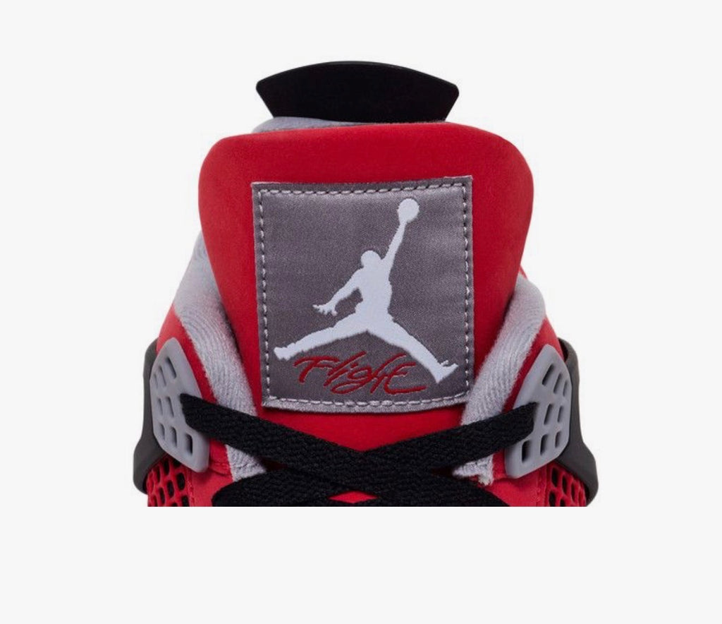 Air Jordan 4 Retro “ Toro Bravo” 2026