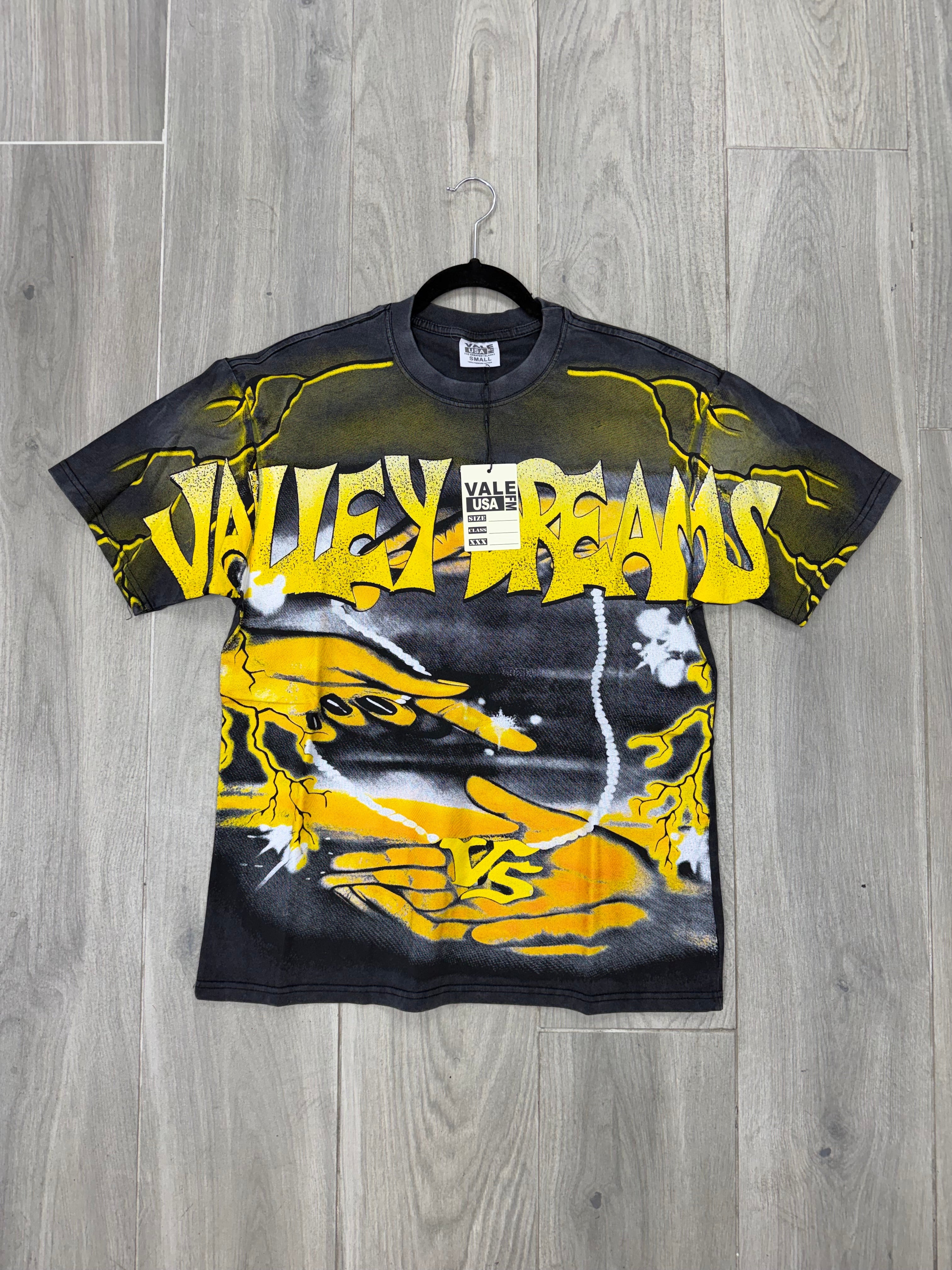 Vale Graphic Tee